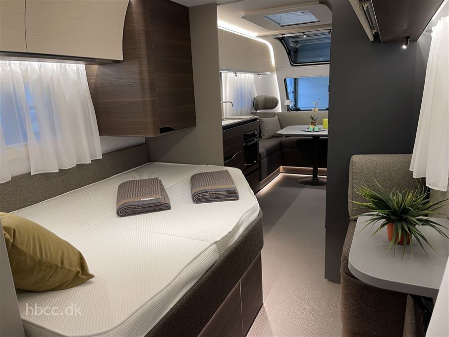 Adria Alpina 663 UK Twin